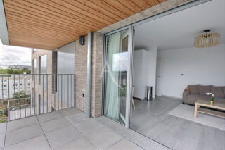  Appartement  vendre 4 pices 77 m