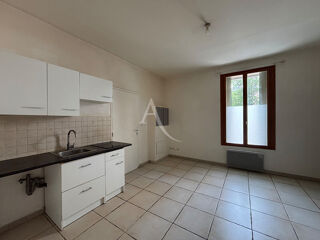  Appartement à louer 2 pièces 34 m²