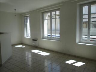  Appartement à louer 3 pièces 74 m²