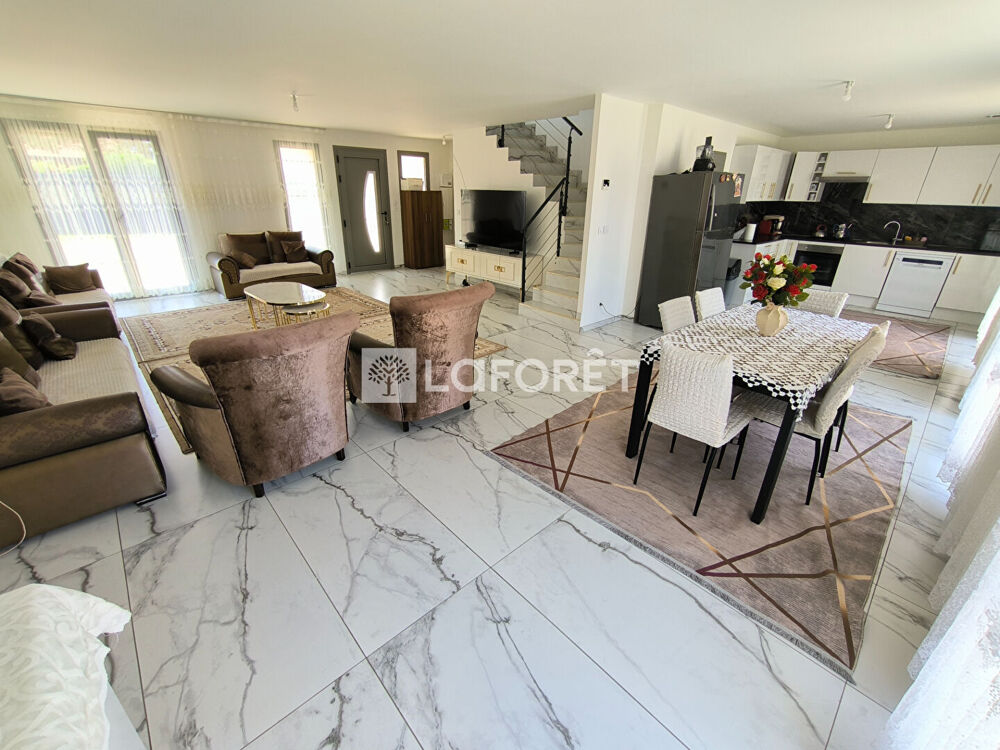Vente Maison Maison Longnes 7 pièces 160 m² Longnes
