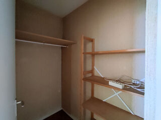  Appartement  louer 1 pice 32 m