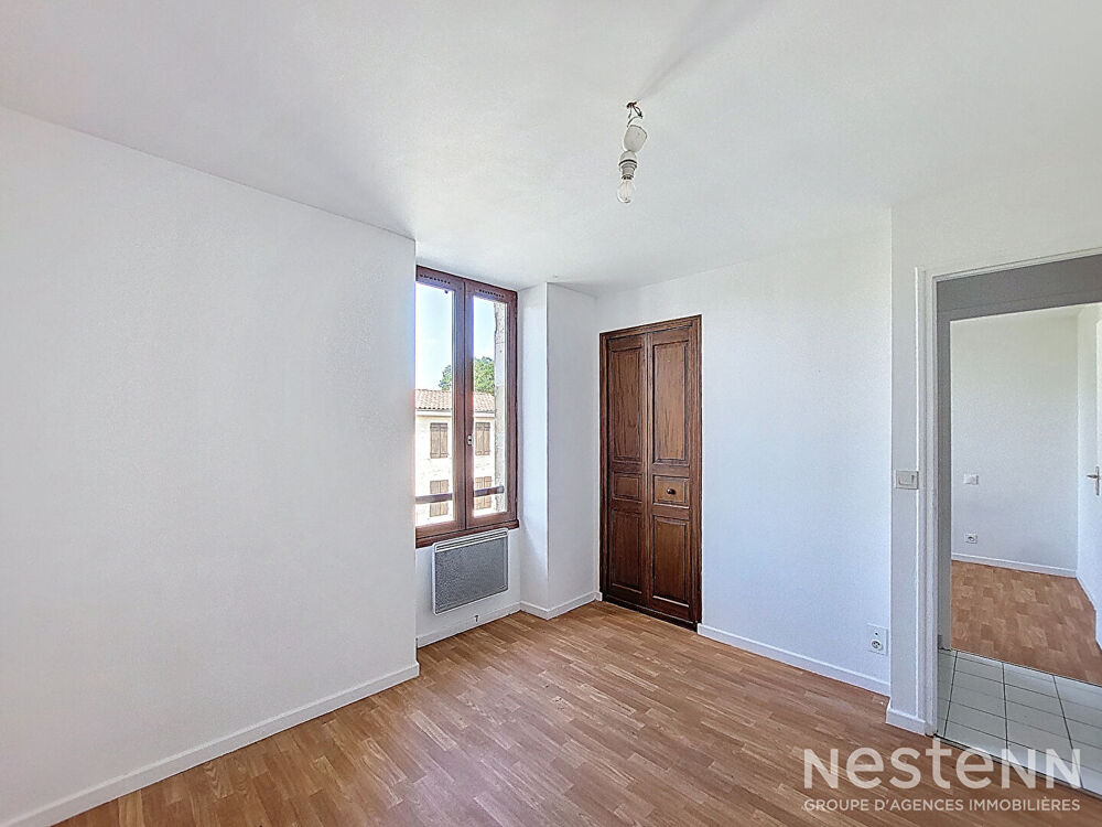 Vente Maison A Vendre Maison en pierre de 93 m² avec garage et jardin clôturé entre Condom et Auch Ayguetinte