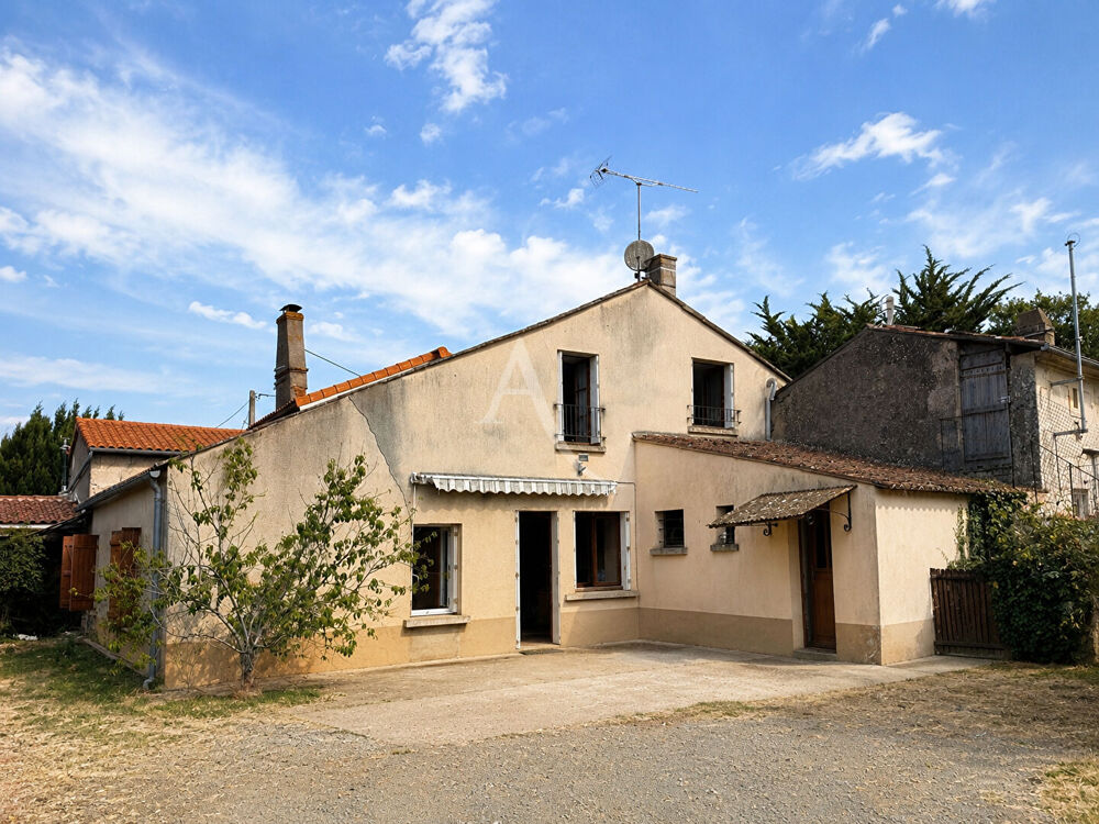Vente Maison MAISON À RÉINVENTER AU COEUR DE LA CAMPAGNE DE NUEIL-SUR-LAYON Lys haut layon