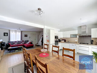  Maison à vendre 8 pièces 138 m²