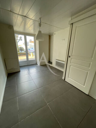  Maison à louer 3 pièces 64 m²