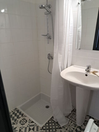  Appartement à louer 2 pièces 38 m²
