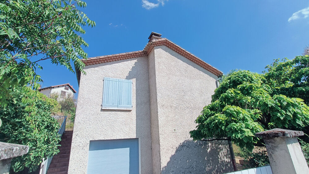 Maison provençale Millau 7 pièces avec terrain proche centre ville 192m2