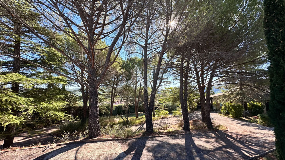 à vendre  Maison Gréoux-les-Bains (04800)