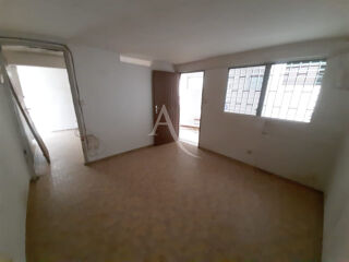  Immeuble à vendre 9 pièces 210 m² Fort de france