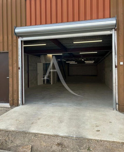 Local d'activité Roissy En Brie 255 m2 2750 77680 Roissy en brie