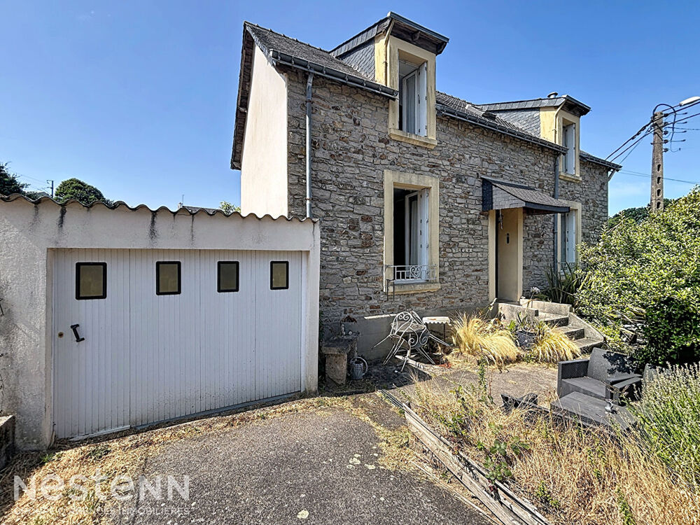 Vente Maison Maison en pierre de 77m², 3 chambres proche commodités à pied. Quimperle