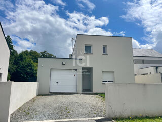  Maison à louer 8 pièces 141 m²