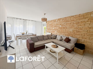  Appartement � louer 4 pi�ces 81 m�