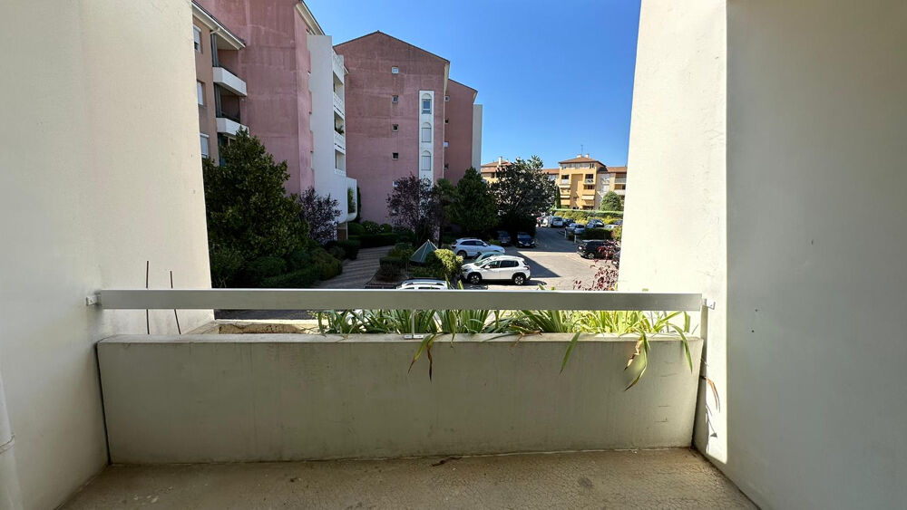 Location Appartement AIX EN PROVENCE - Studio de 27m² avec balcon Aix en provence