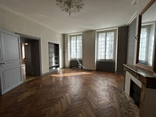  Maison à vendre 9 pièces 373 m²