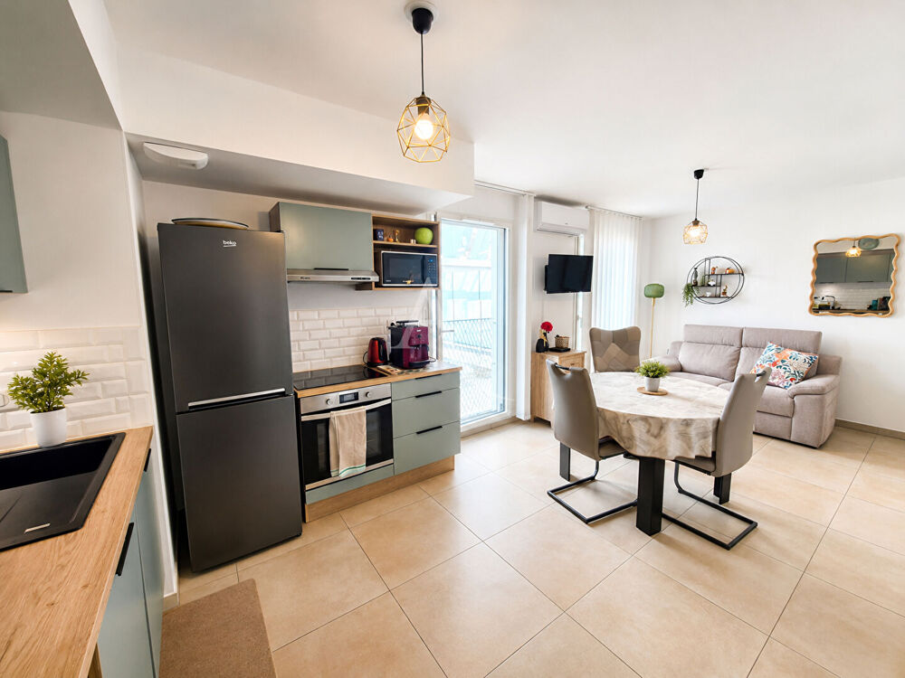 Appartement Sete 3 pièce(s) 75 m2
