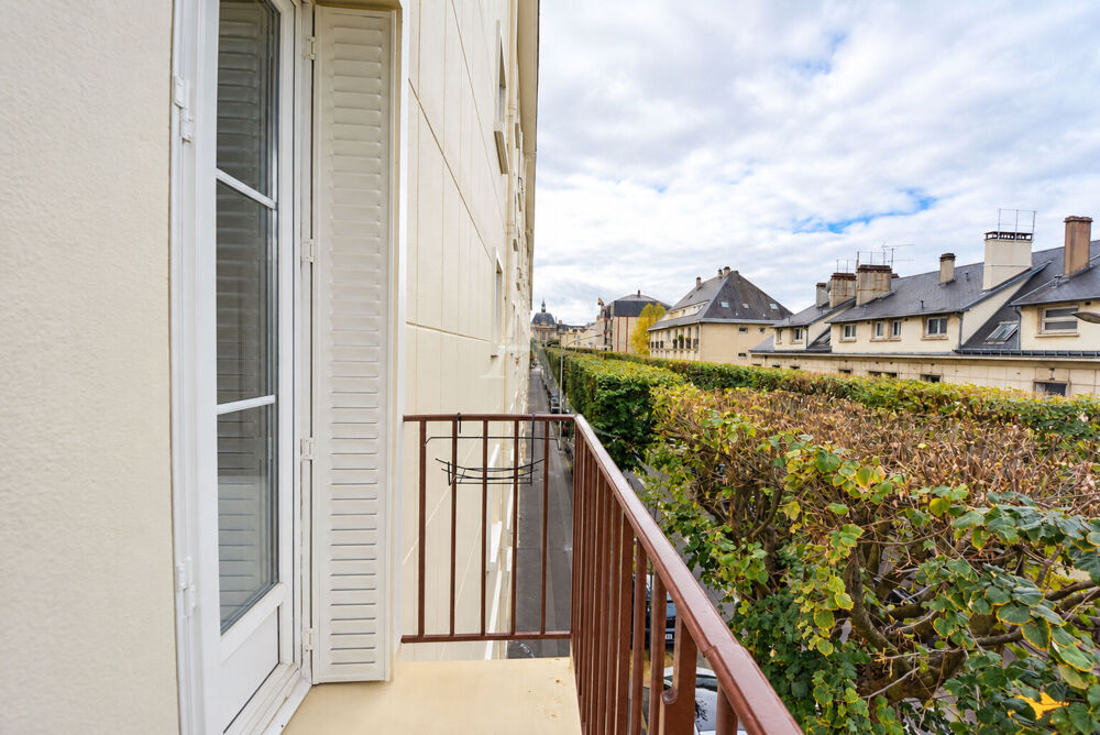 Vente Appartement Appartement 3 pièces - triple exposition - deux balcons - cave Le kremlin bicetre