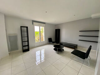  Maison à louer 5 pièces 115 m²