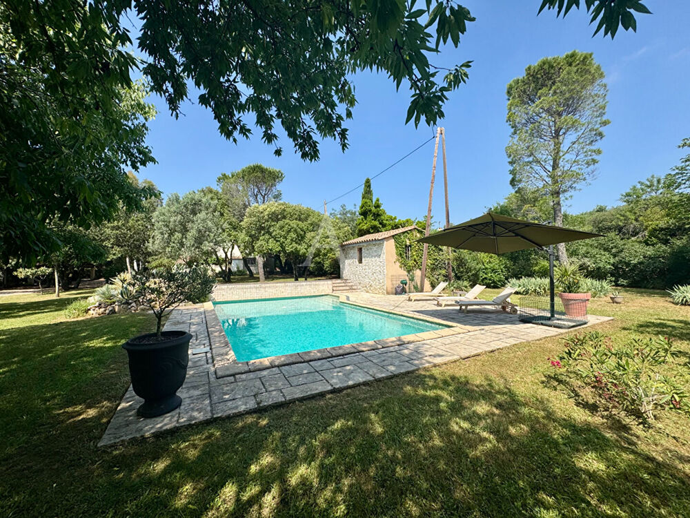 Maison Nimes 8 pièce(s) 246.39 m2