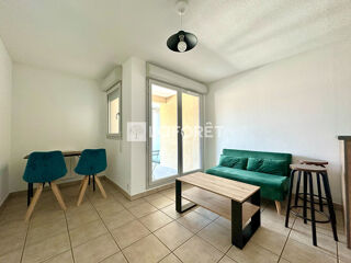  Appartement à louer 2 pièces 32 m²