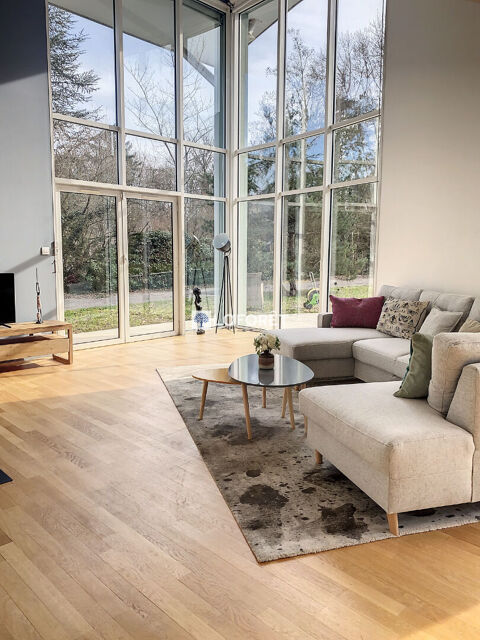  Maison � louer 7 pi�ces 207 m� Ecully