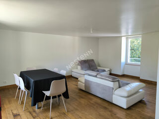  Appartement à louer 2 pièces 50 m²