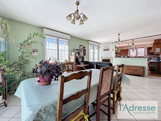  Maison à vendre 7 pièces 177 m²