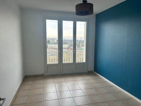  Appartement � louer 4 pi�ces 67 m�