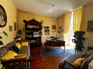  Villa à vendre 6 pièces 180 m²