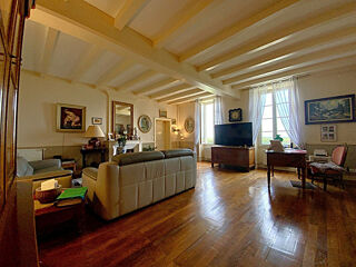  Maison � vendre 10 pi�ces 327 m�