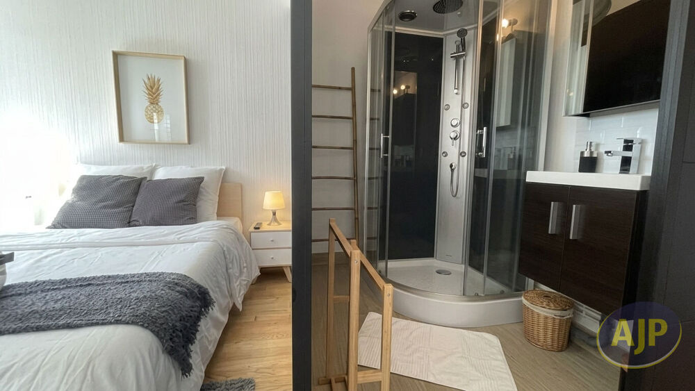 Vente Maison Maison atypique  LE PIGEON BLANC Saint jacques de la lande