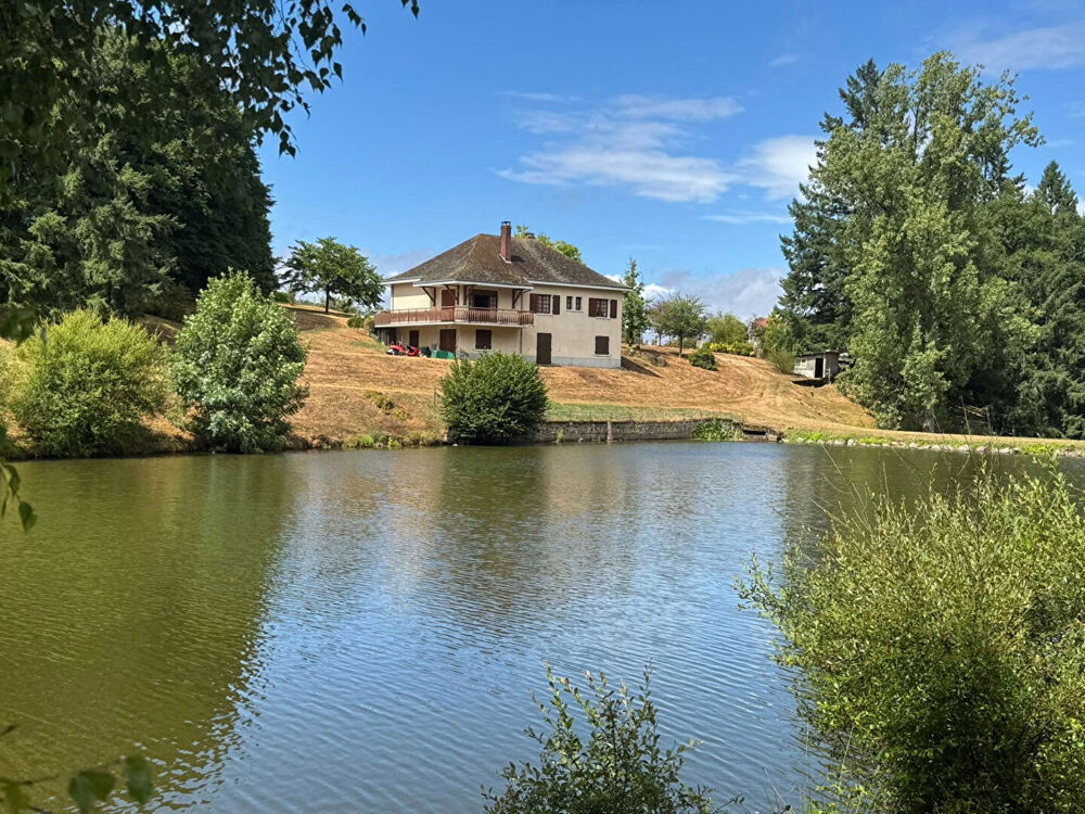 HAUTE VIENNE - Rilhac Lastours -Propriété avec étang privé et terrain de 18580m²