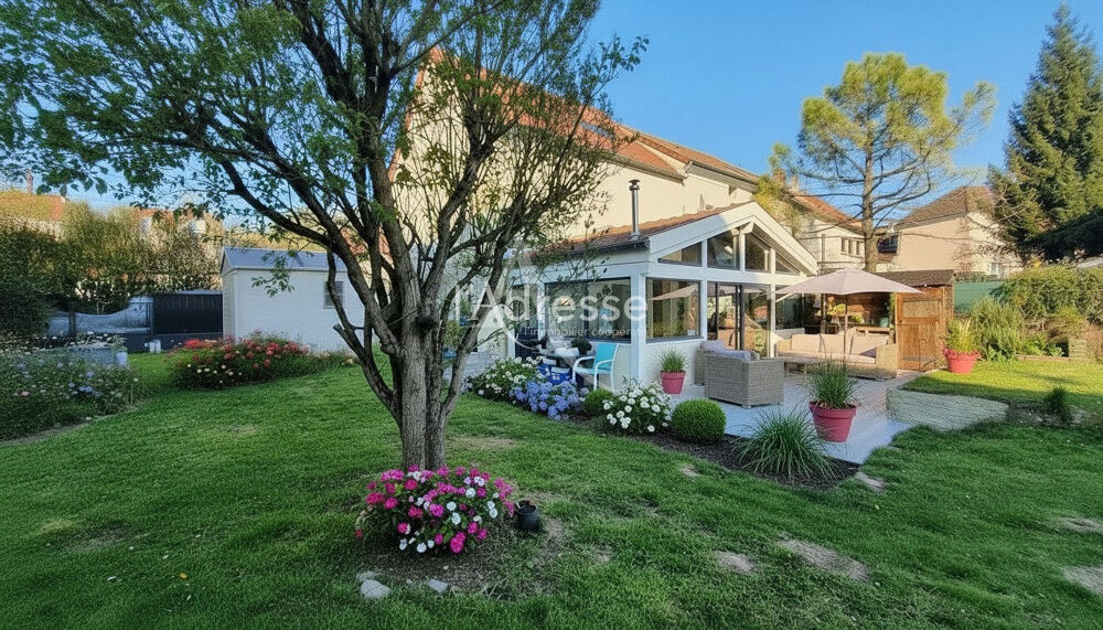 Maison 3 chambres, belle pièce de vie, jardin, secteur calme