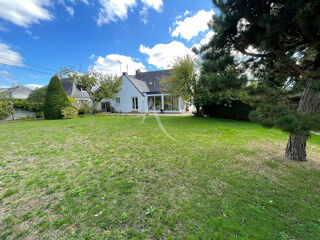  Maison  vendre 8 pices 200 m