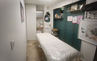  Immeuble à vendre 10 pièces 200 m²