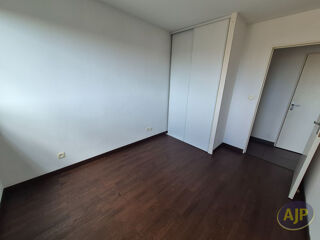  Appartement à louer 3 pièces 69 m²