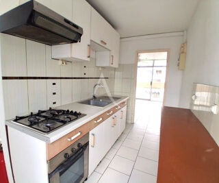  Appartement  vendre 4 pices 69 m