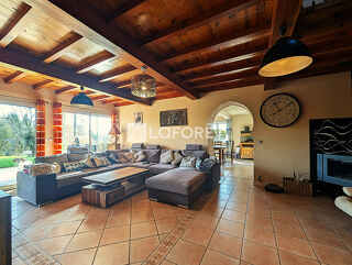  Maison � vendre 6 pi�ces 239 m�