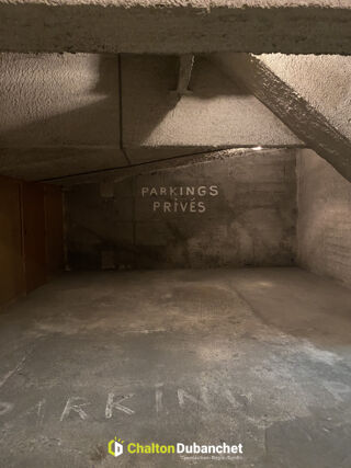  Parking / Garage � louer 1 pi�ce 26 m�
