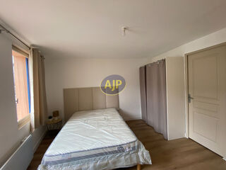  Appartement à louer 1 pièce 23 m²