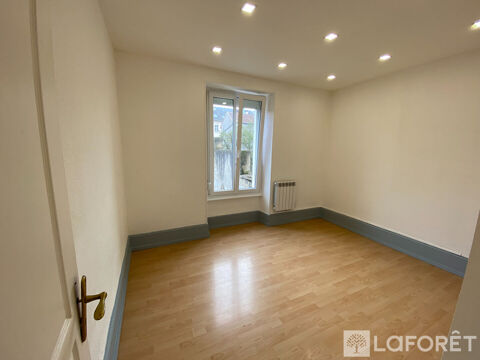  Appartement � louer 3 pi�ces 67 m�