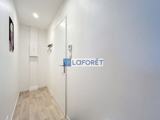  Appartement à louer 2 pièces 44 m²