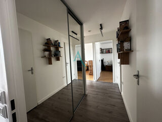  Appartement  louer 4 pices 83 m