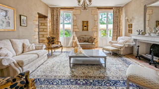  Villa � vendre 15 + pi�ces 