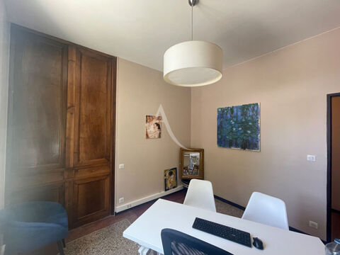 A LOUER VAUVERT BUREAU PROFESSIONEL 232 30600 Vauvert