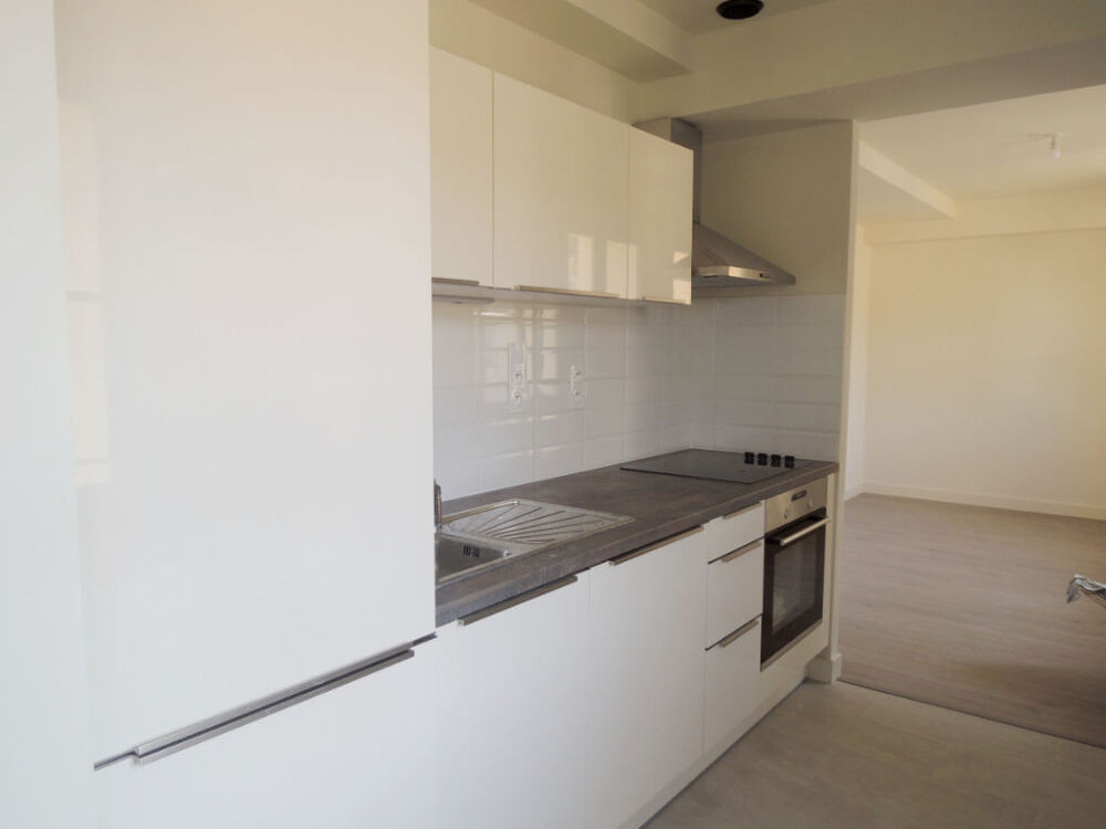 Location Appartement Appartement Nîmes - Jardin de la fontaine 2 pièces 33.98 m2 Nimes