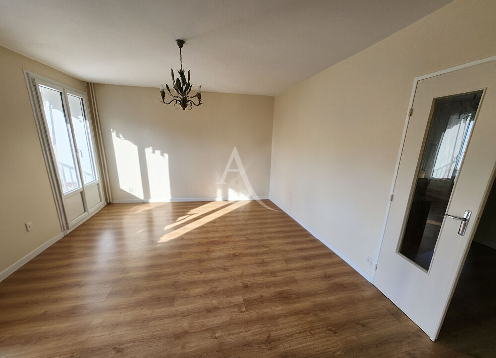Appartement Dourdan 3 pièces de quasi 68 m2