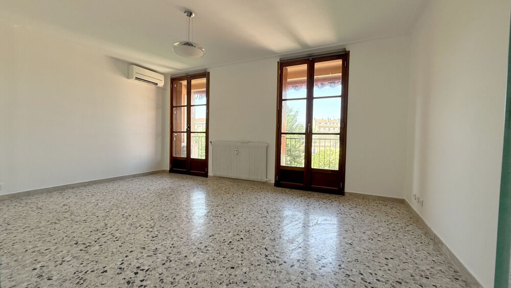 Location Appartement Aix-en-Provence, à deux pas du Cours Mirabeau, au calme Aix en provence