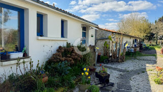  Maison  vendre 6 pices 196 m