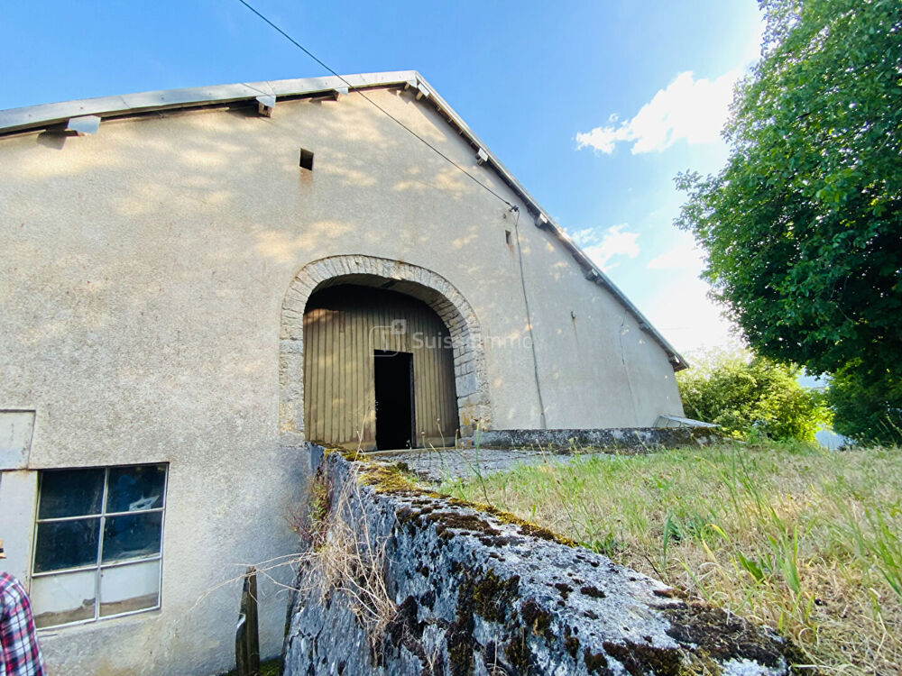 Vente Maison Ferme avec pont de grange à rénover Montrond le chateau